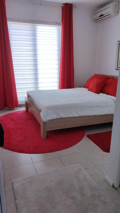 Apartmán Guest'S House "Lindi&Roni" Ulcinj Exteriér fotografie