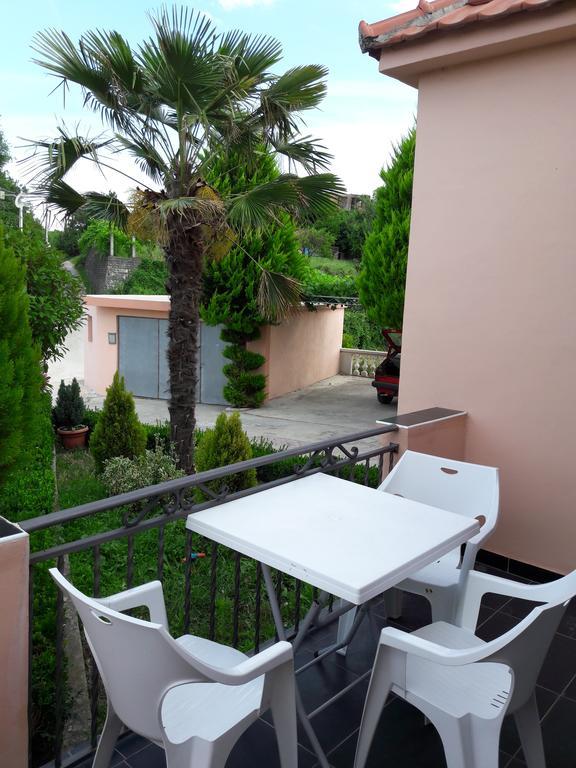 Apartmán Guest'S House "Lindi&Roni" Ulcinj Exteriér fotografie